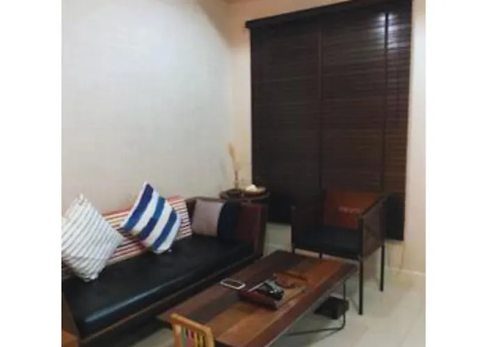 Leon Sukhumvit 62 *